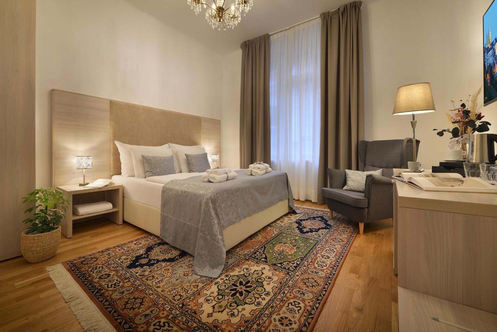 Apart-hotel Old Town By Little King