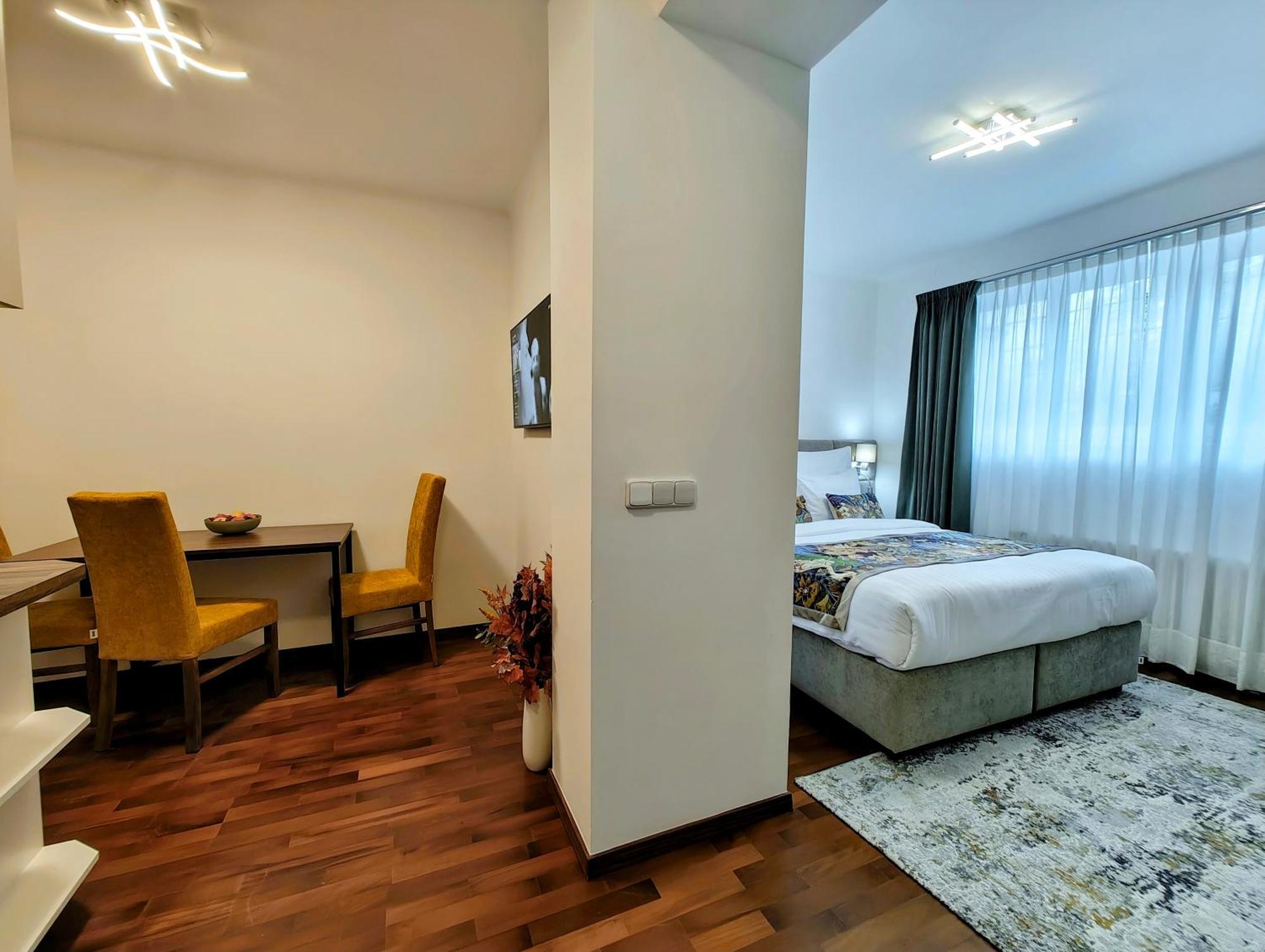 Old Town By Little King Apart-hotel Praga